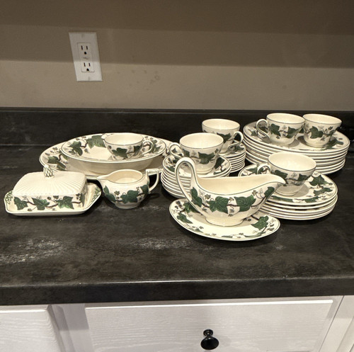 Wedgwood napoleon ivy pc - wedgwood,